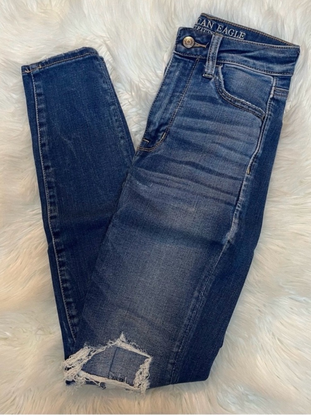 American Eagle Outfitters Blue Skinny Jeans w Distressed Hem